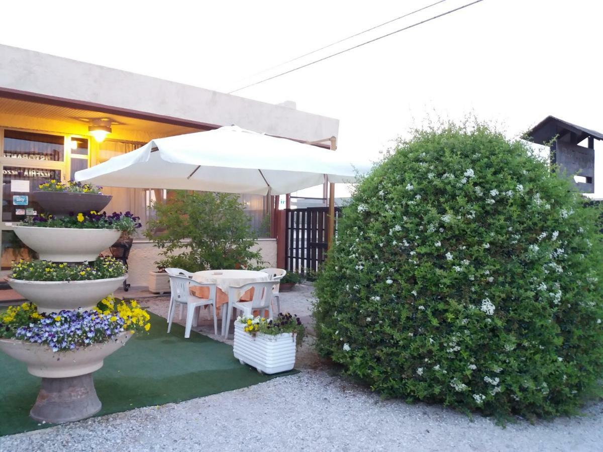 Il Piccolo Nido Bed & Breakfast Borgo Montenero Exterior photo
